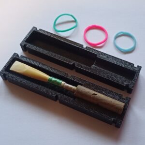Oboe reed holder easy transport box 1